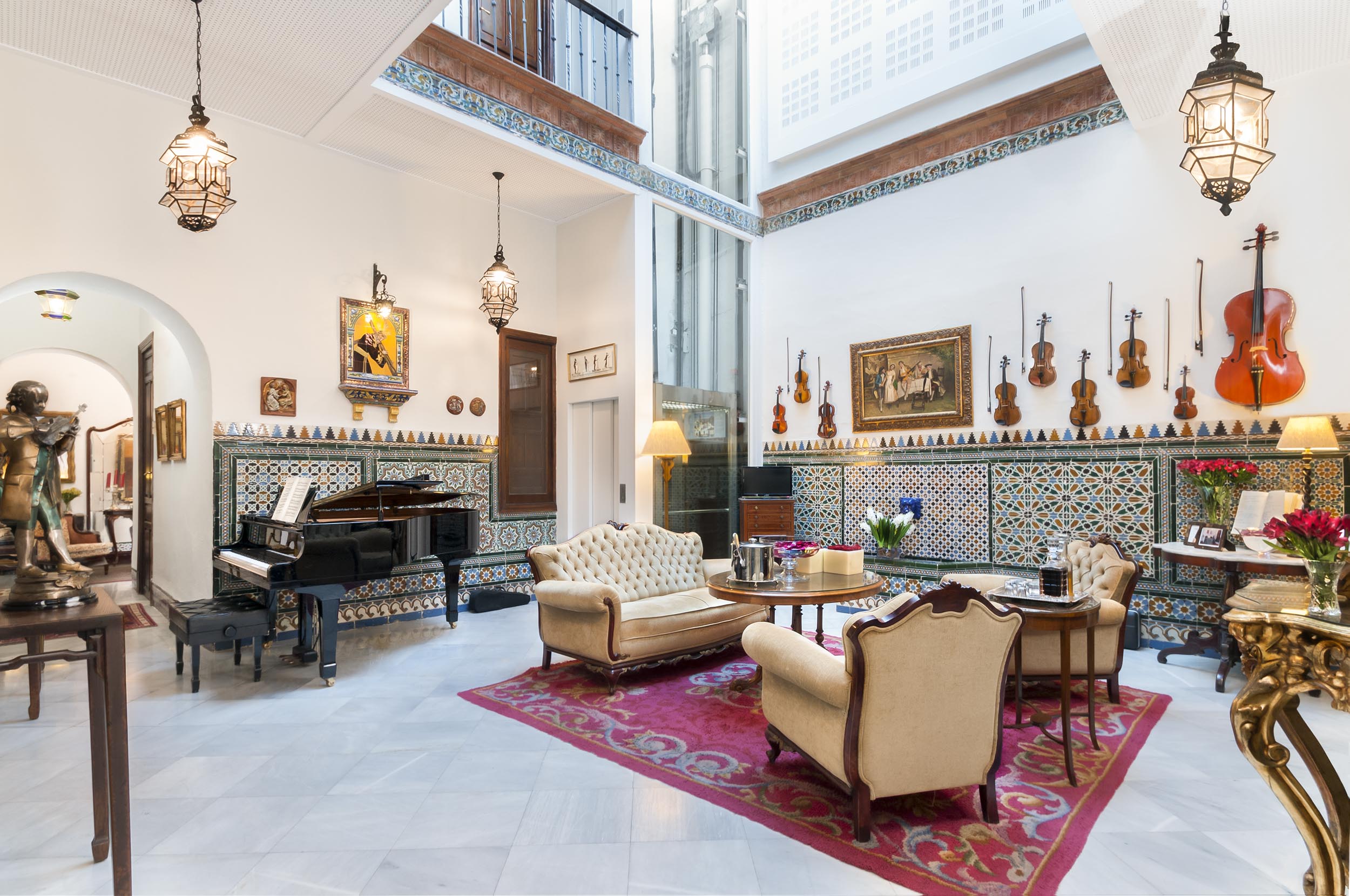 The Hotel 77 Amadeus Fwork